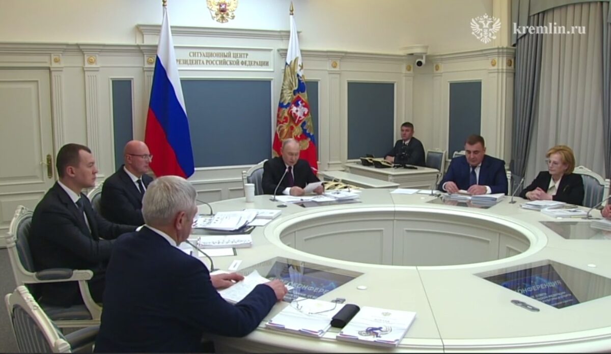 Путин поручил повысить доступность занятия спортом для людей с ОВЗ в России