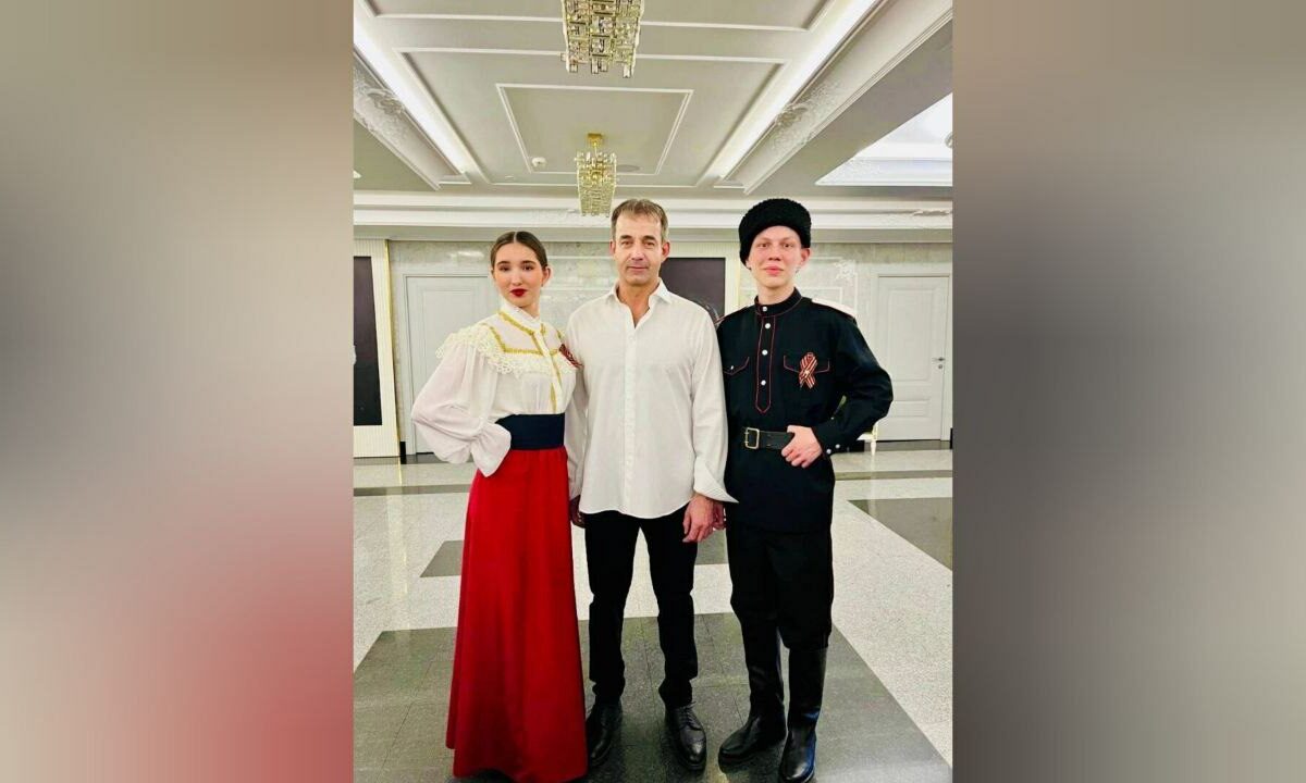 Жительница Туапсе спела с Дмитрием Певцовым в Кремлевском дворце