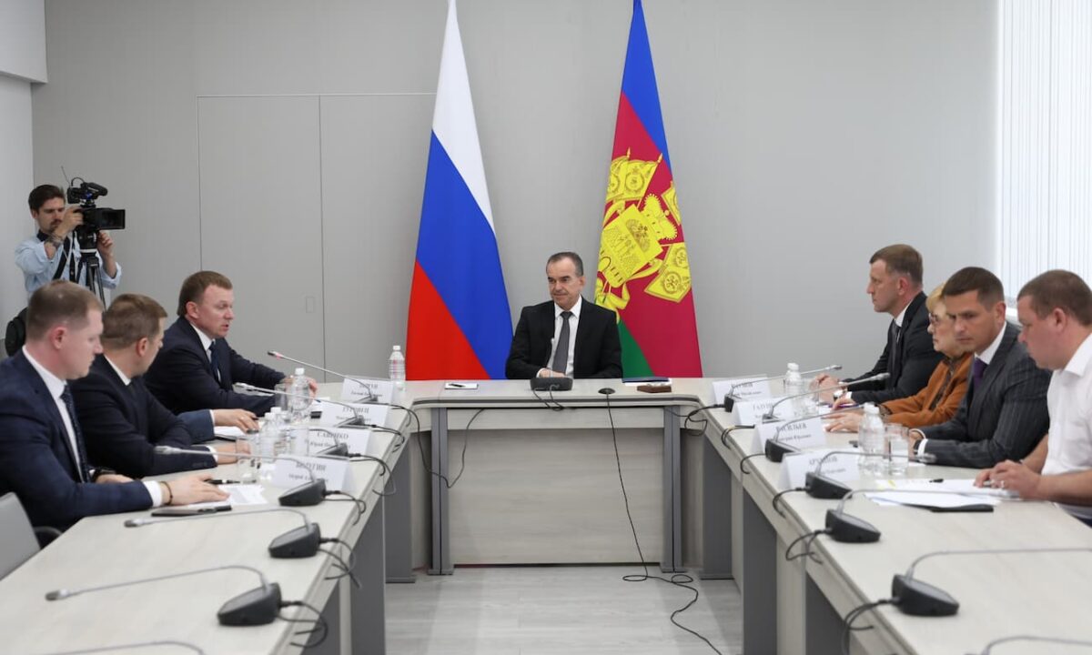 Кондратьев: на развитие дорог Краснодара в 2025 году выделили 4 млрд рублей