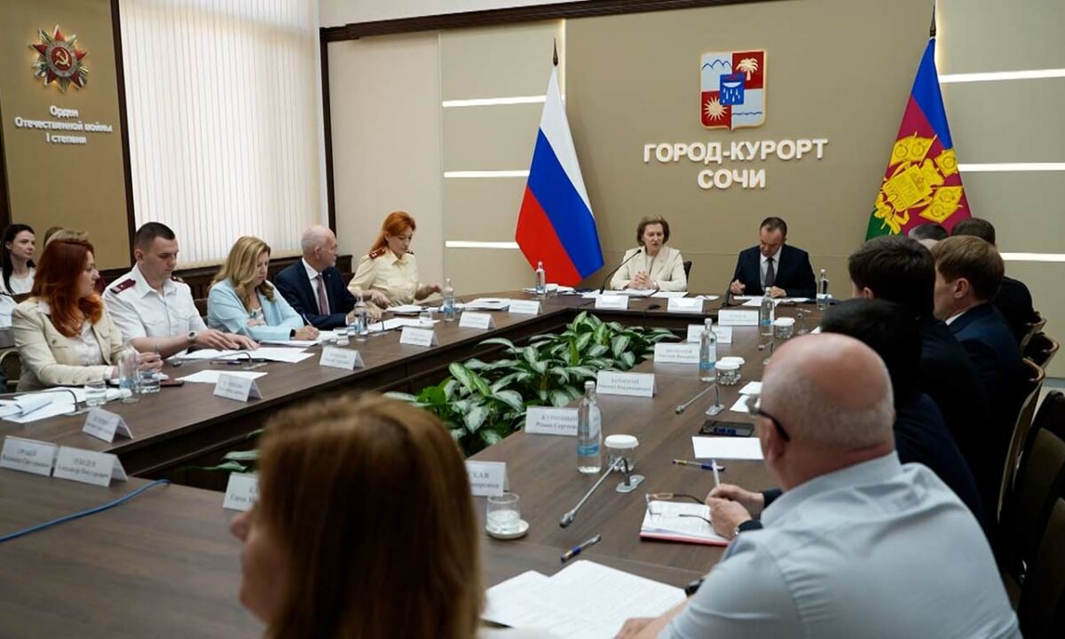Кондратьев: ограничительные меры в Анапе установлены для безопасности отдыхающих