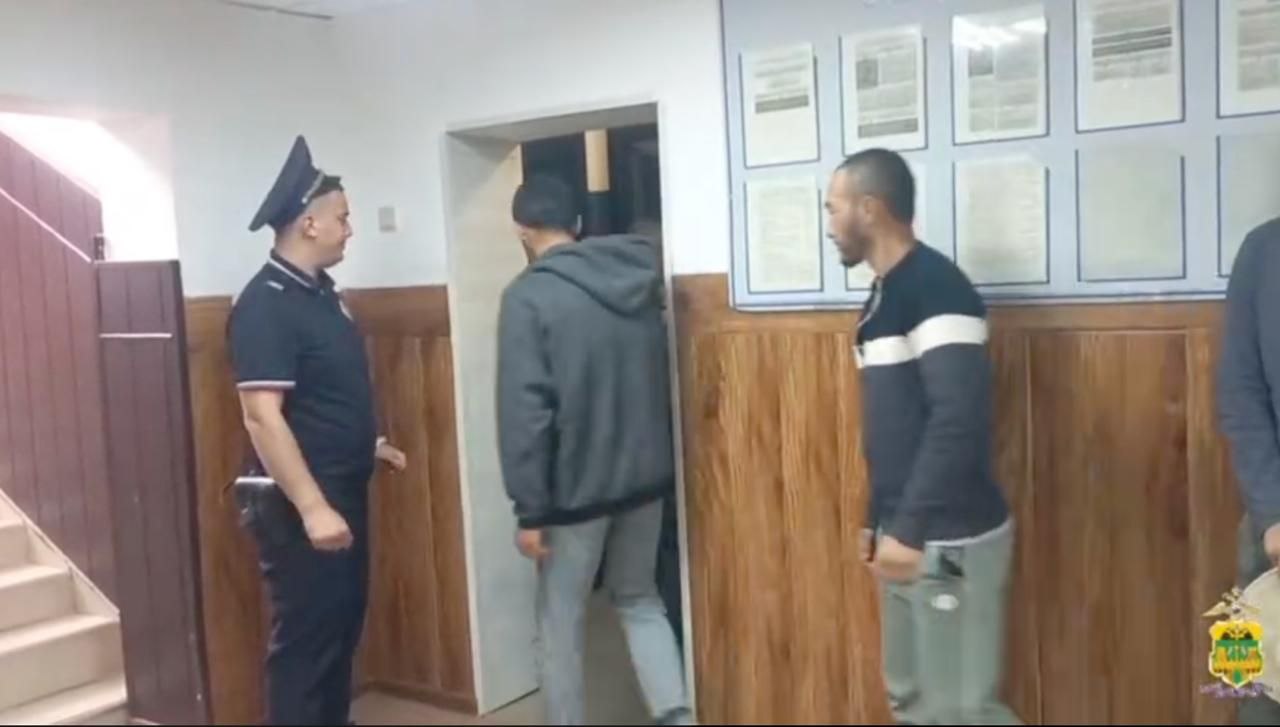 На стройке в Апшеронском районе нашли 11 нелегальных мигрантов