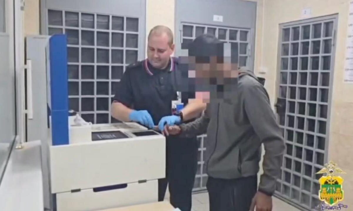 В Каневском районе задержали рецидивиста, ударившего мужчину ножом в живот