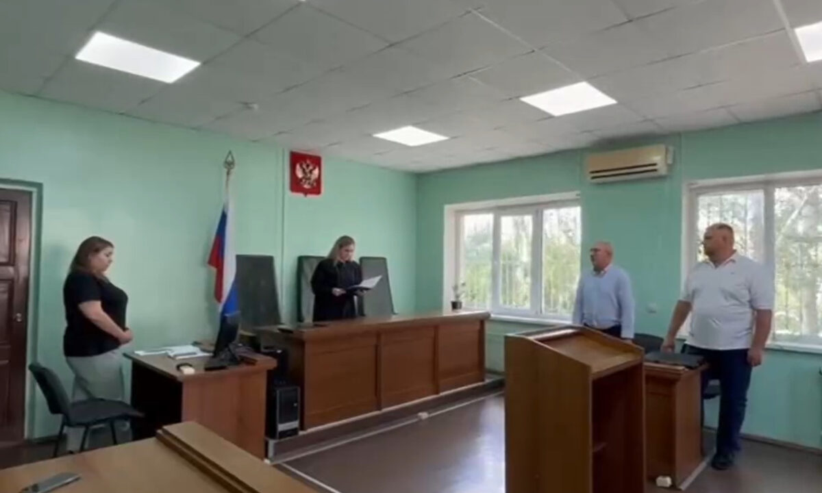 Сбивший пристава трактором житель Кубани получил 1,5 года принудительных работ