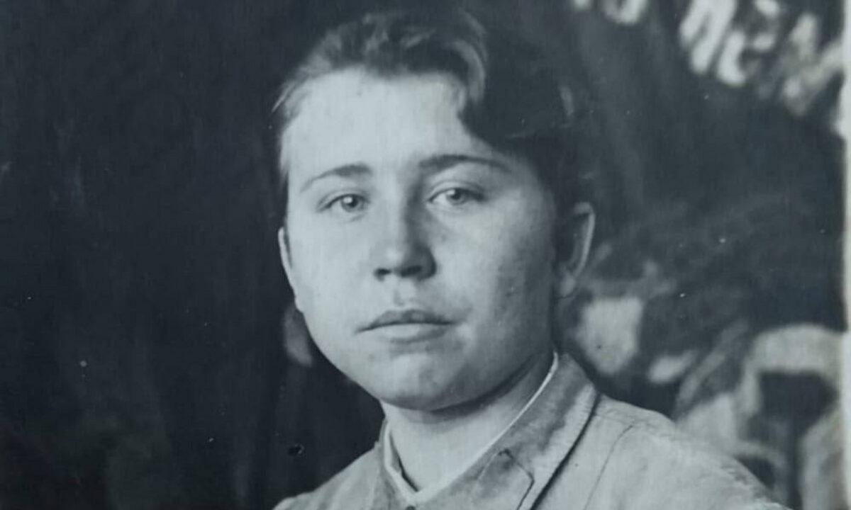 Вениамин Кондратьев поздравил ветерана из Туапсе со 101-летием