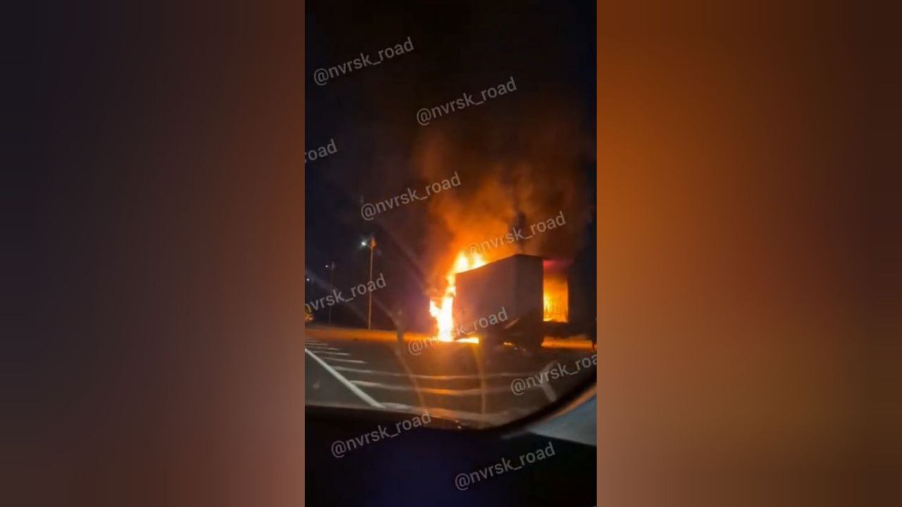 Большегруз загорелся на трассе А-290 под Анапой
