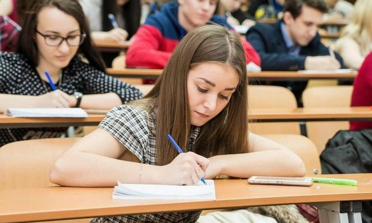 Кондратьев рассказал о мерах поддержки одаренной молодежи на Кубани