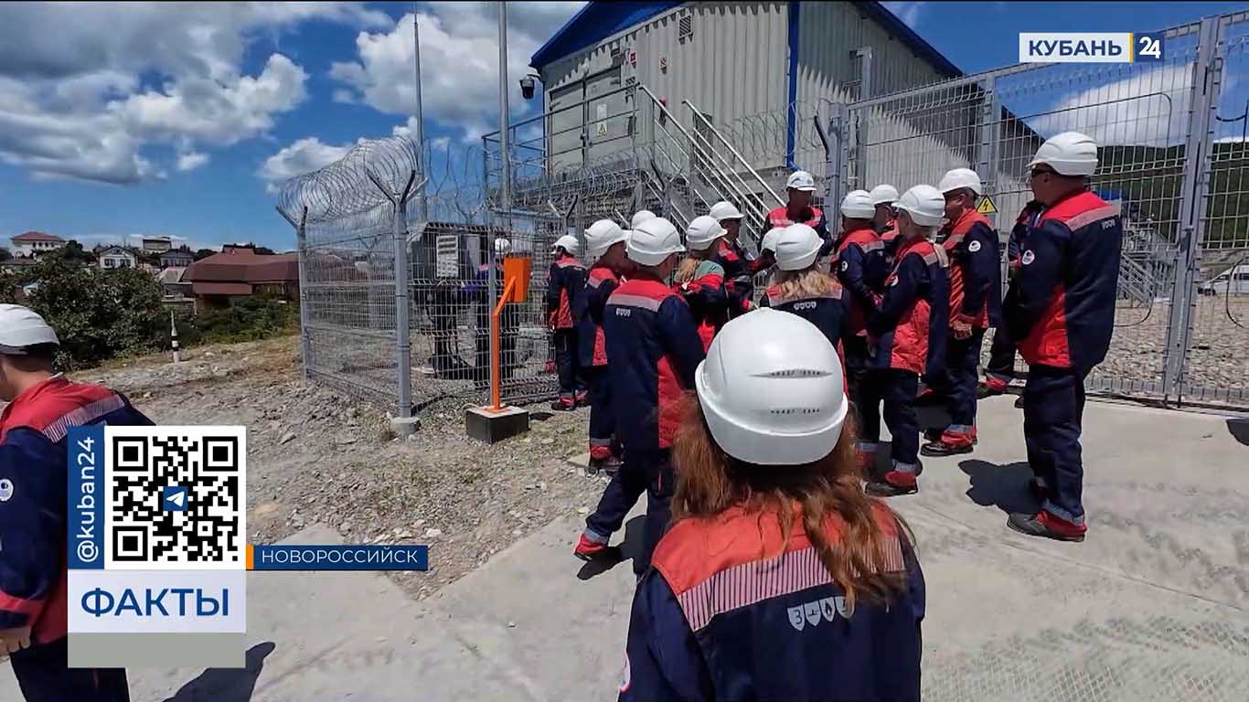 Экскурсию по резервуарному парку Морского терминала КТК провели в Новороссийске