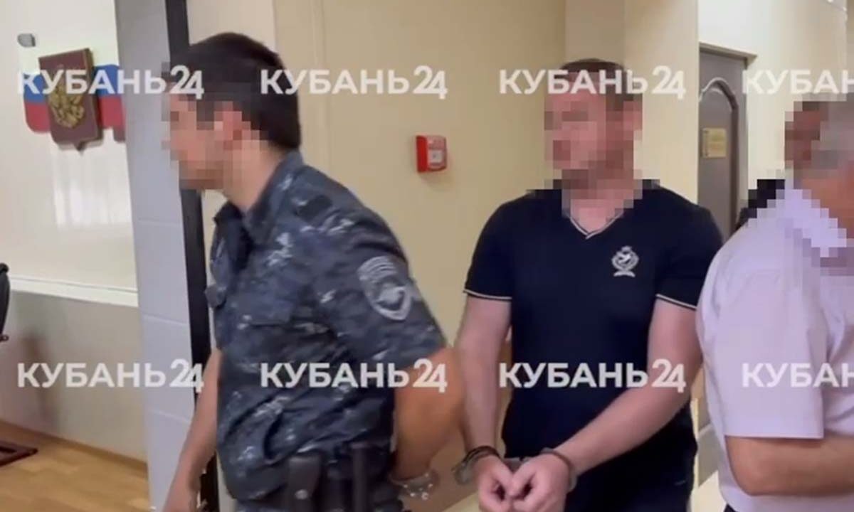 Замглавы Апшеронского района обвинен в мошенничестве на 2,6 млн рублей