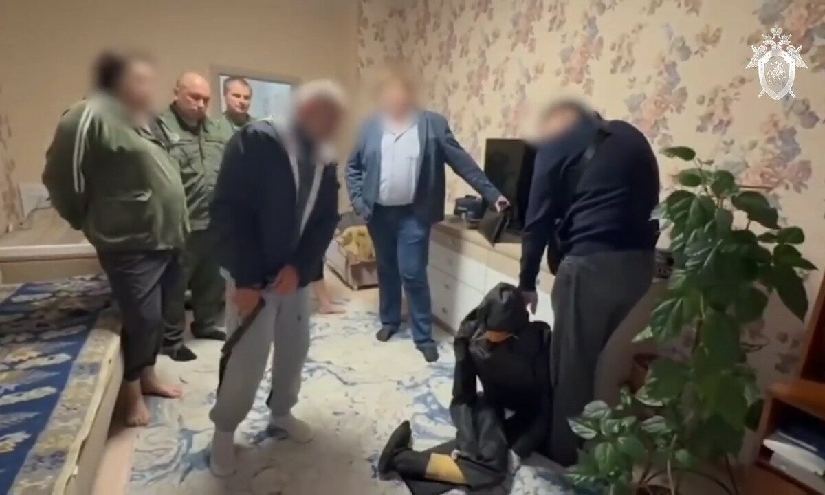 Жителя Сочи подозревают в убийстве трех человек, совершенном 23 года назад
