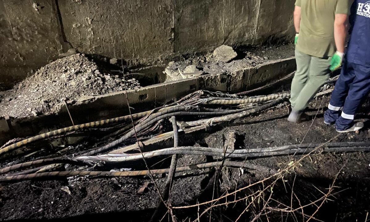 В Новороссийске из-за пожара на подстанции без света остались 11 тыс. человек