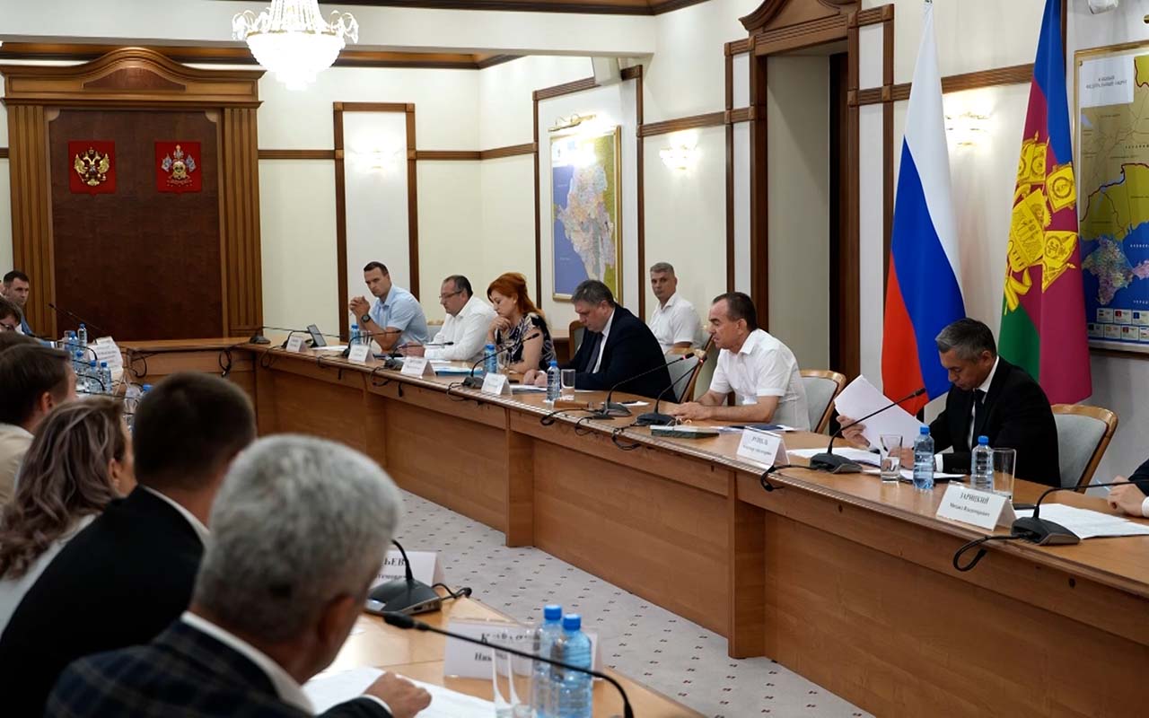 Кондратьев встретился с представителями санаторно-курортного комплекса Анапы