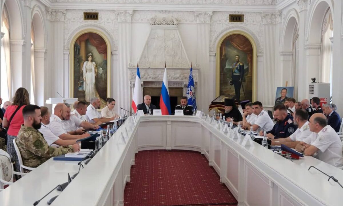 Александр Власов принял участие в Совете атаманов России