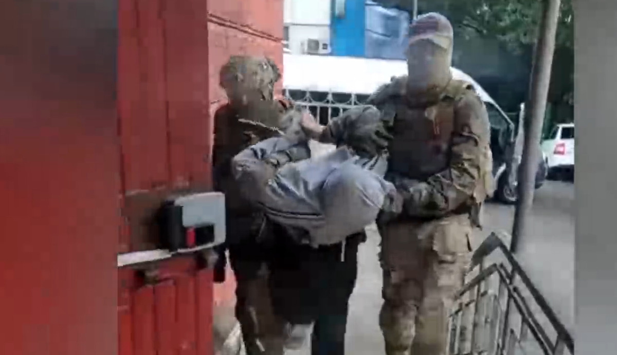 Жителя Сочи задержали за неоднократную пропаганду запрещенных в РФ организаций