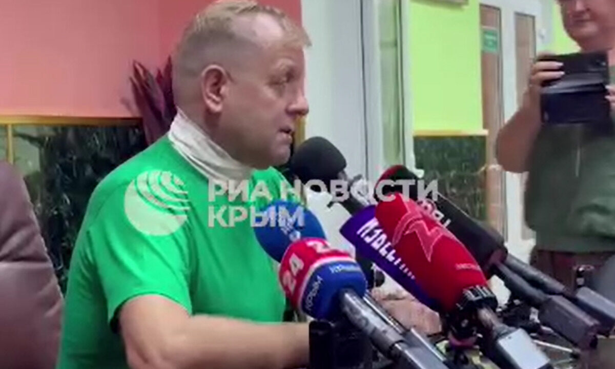 Пострадавший от укусов льва Зубков на пресс-конференции взял на себя вину за ЧП