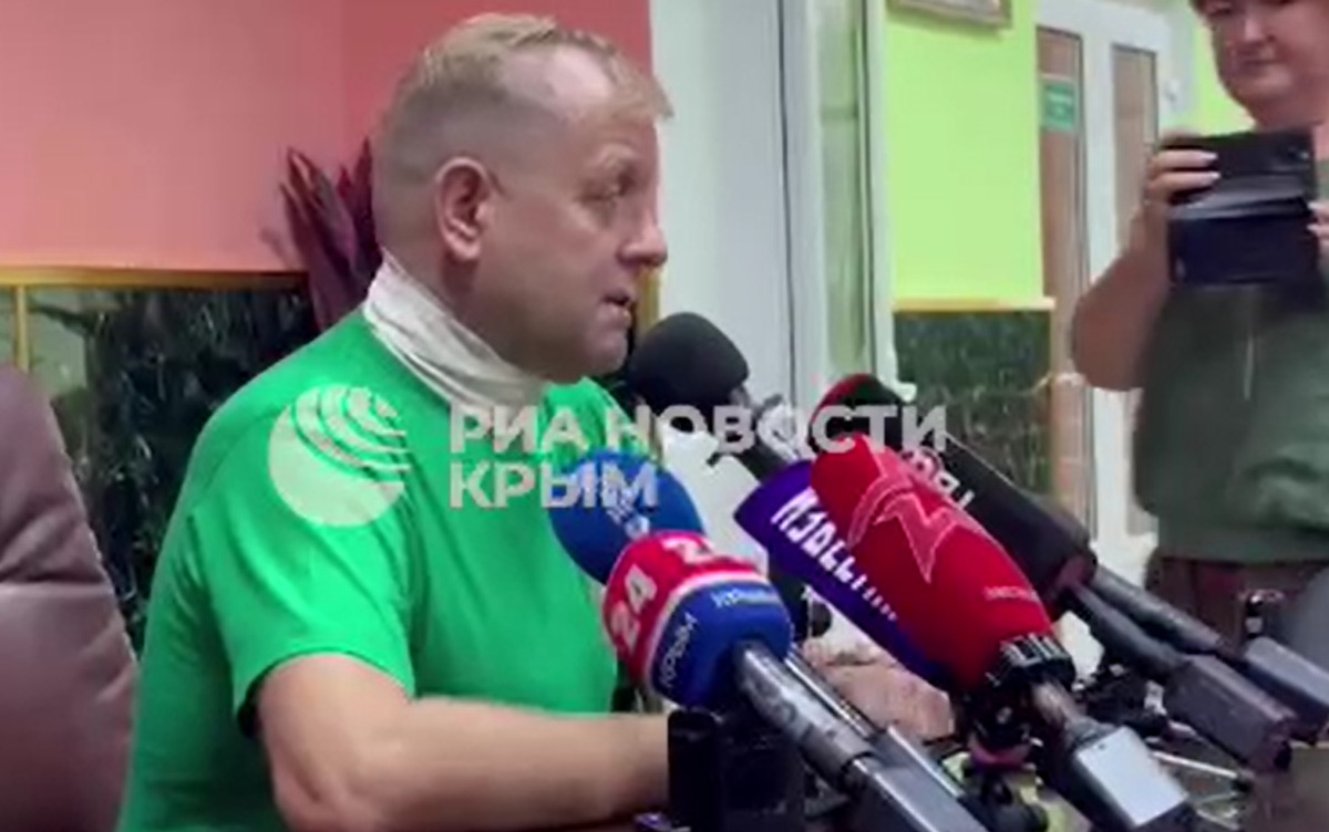 Пострадавший от укусов льва Зубков на пресс-конференции взял на себя вину за ЧП