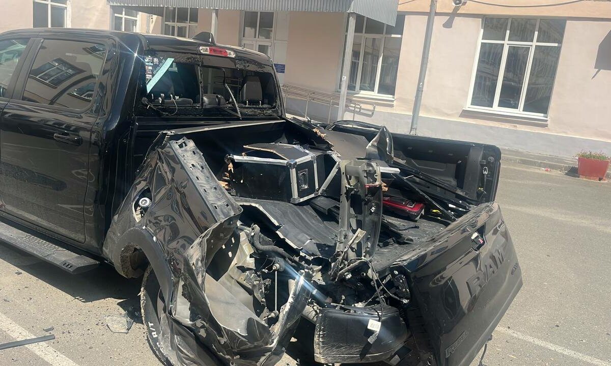 В полиции Краснодара рассказали о возможных причинах взрыва пикапа возле КубГТУ