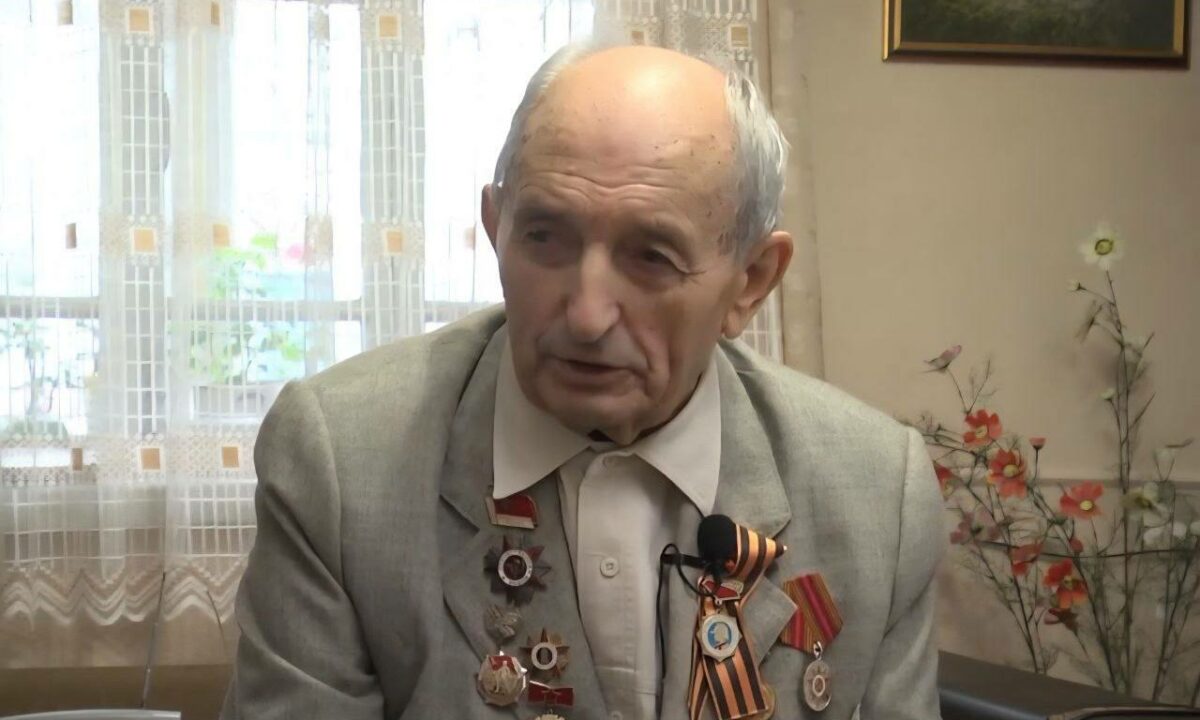 Кондратьев поздравил ветерана из Туапсинского округа с вековым юбилеем