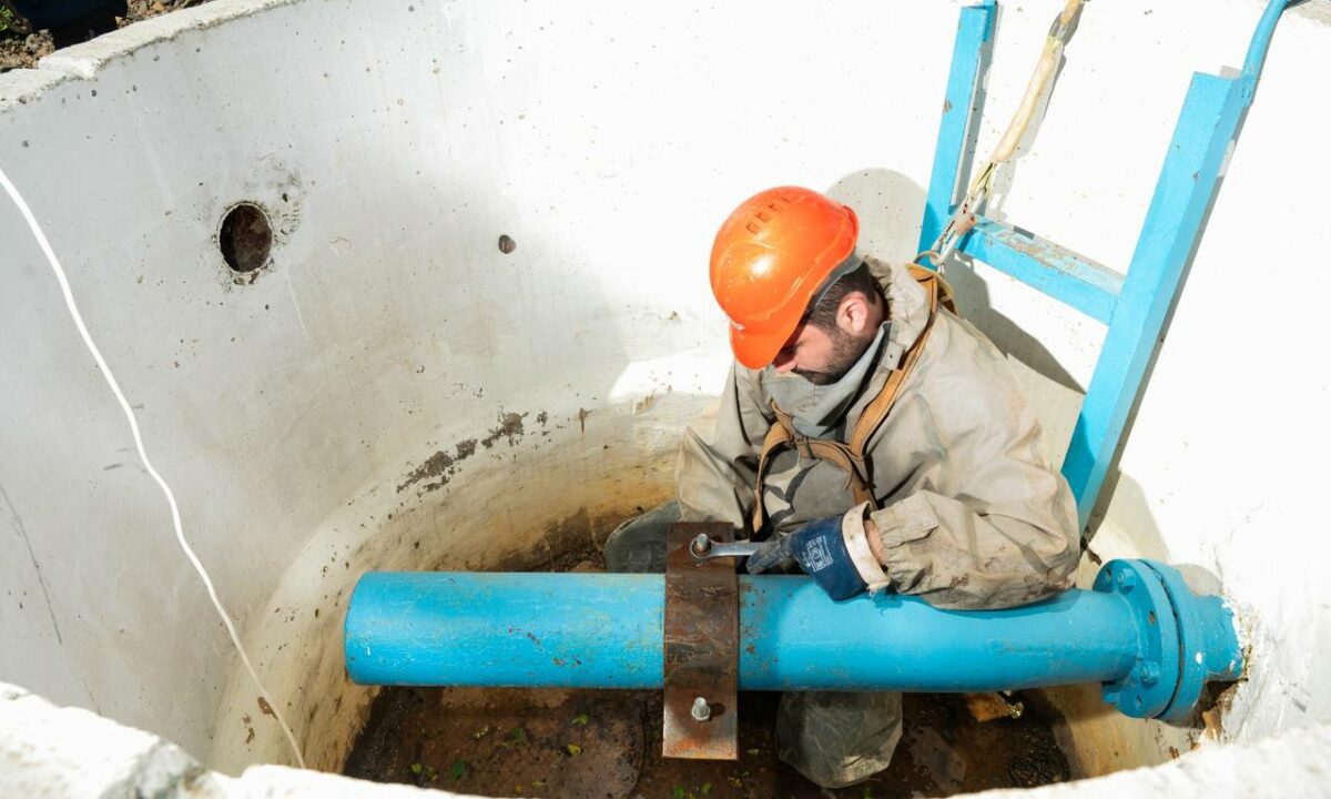 В Краснодаре выявили более 250 врезок в системы водоснабжения и водоотведения
