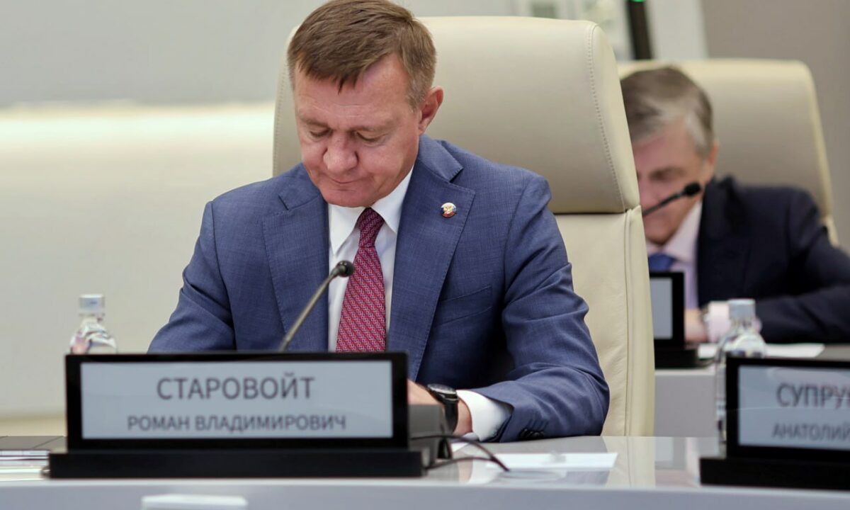 Владимир Путин освободил Романа Старовойта от должности министра транспорта РФ