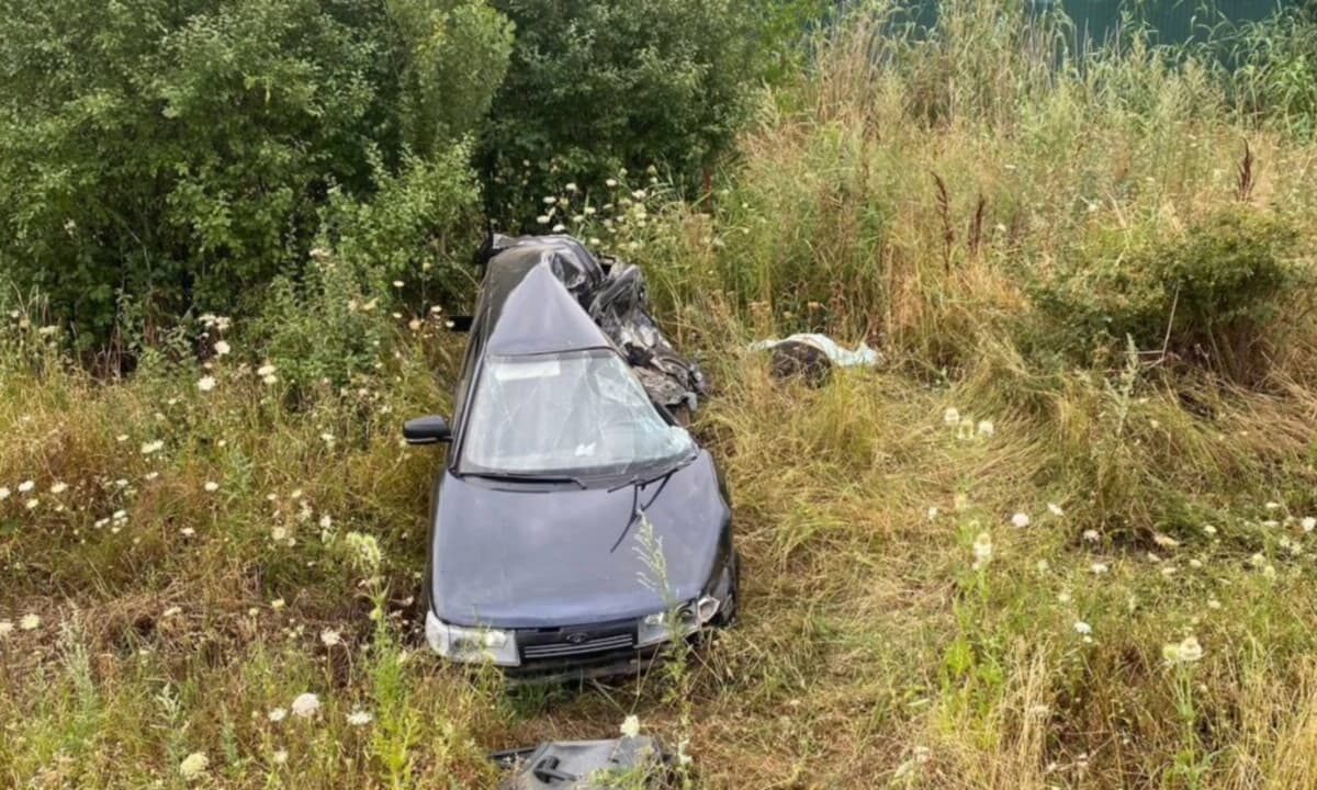 Мужчина погиб в ДТП с автобусом и легковушкой в Курганинском районе