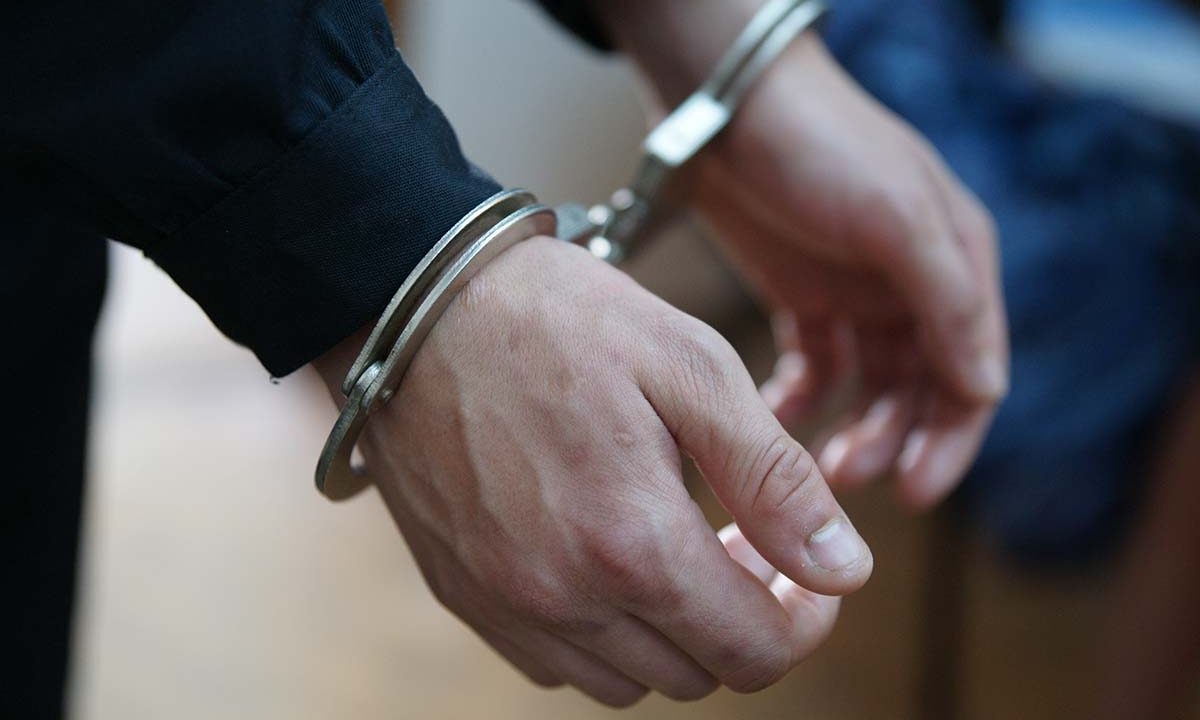 ФСБ задержала подозреваемого в передаче ВСУ данных о работе ПВО в Крыму