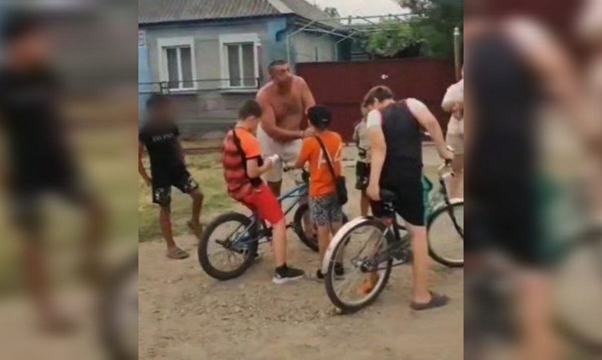 Бастрыкин запросил доклад о проверке мужчины, грозившем детям в Динском районе