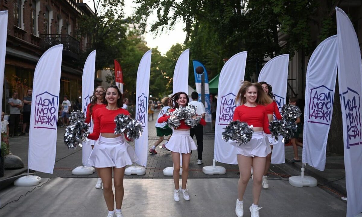 Променад-концерты и спортивный фестиваль пройдут 9-10 августа в Краснодаре