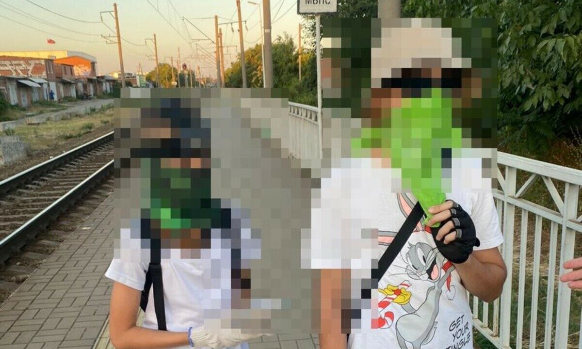 Троих подростков-зацеперов поймали полицейские на железной дороге в Краснодаре