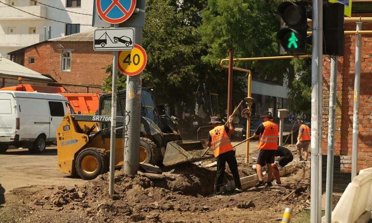 Ремонт улицы Кузнечной в Краснодаре планируют завершить в сентябре