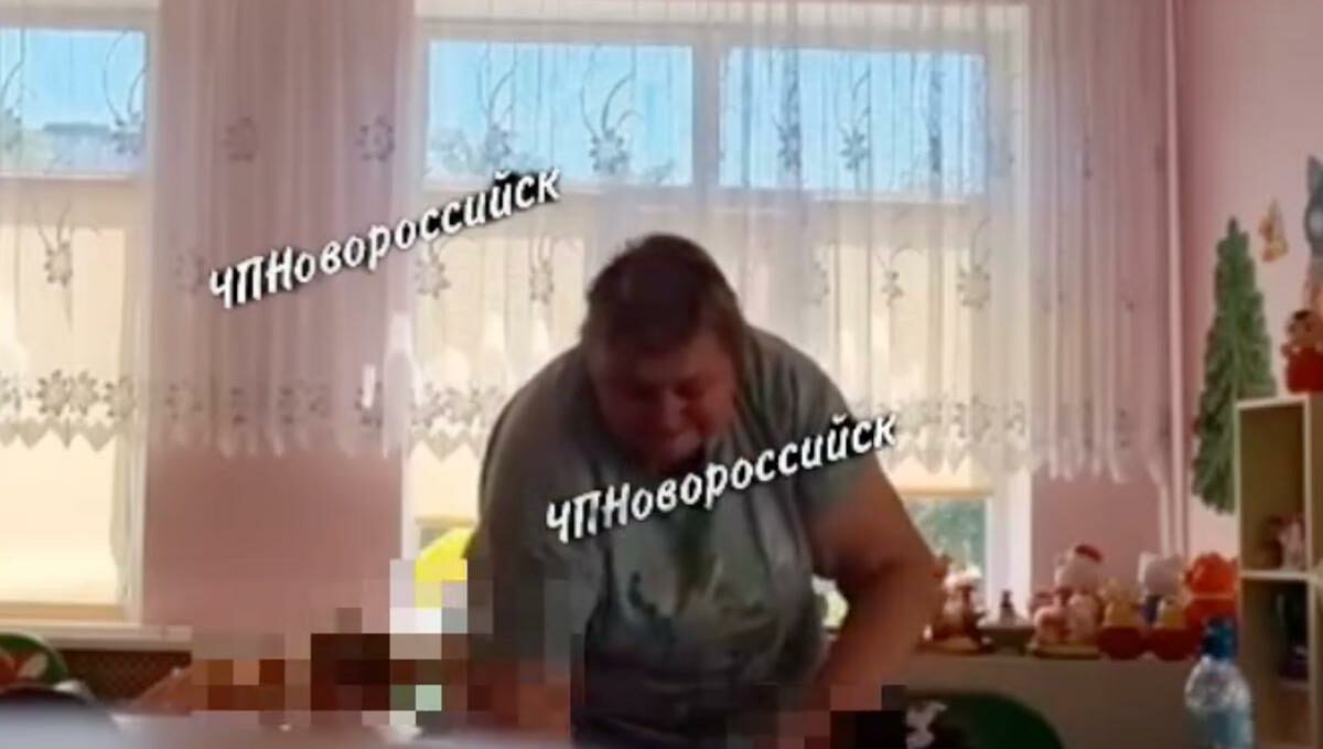 Полиция Новороссийска проверит сообщения о воспитательнице, ударившей ребенка