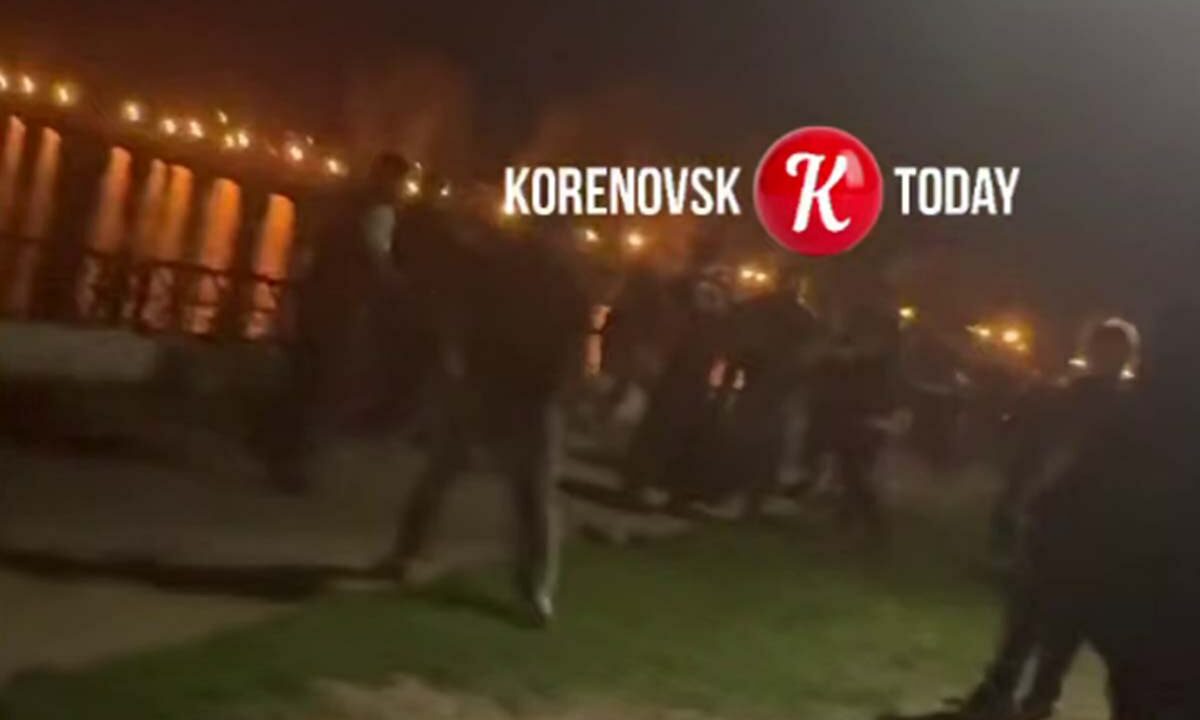 Массовая драка произошла у парка в Кореновске, полиция проводит проверку
