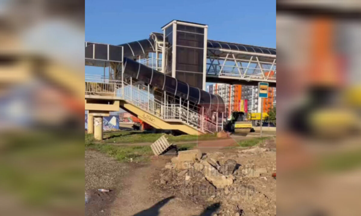 Жители Западного обхода Краснодара пожаловались на заброшенный надземный переход