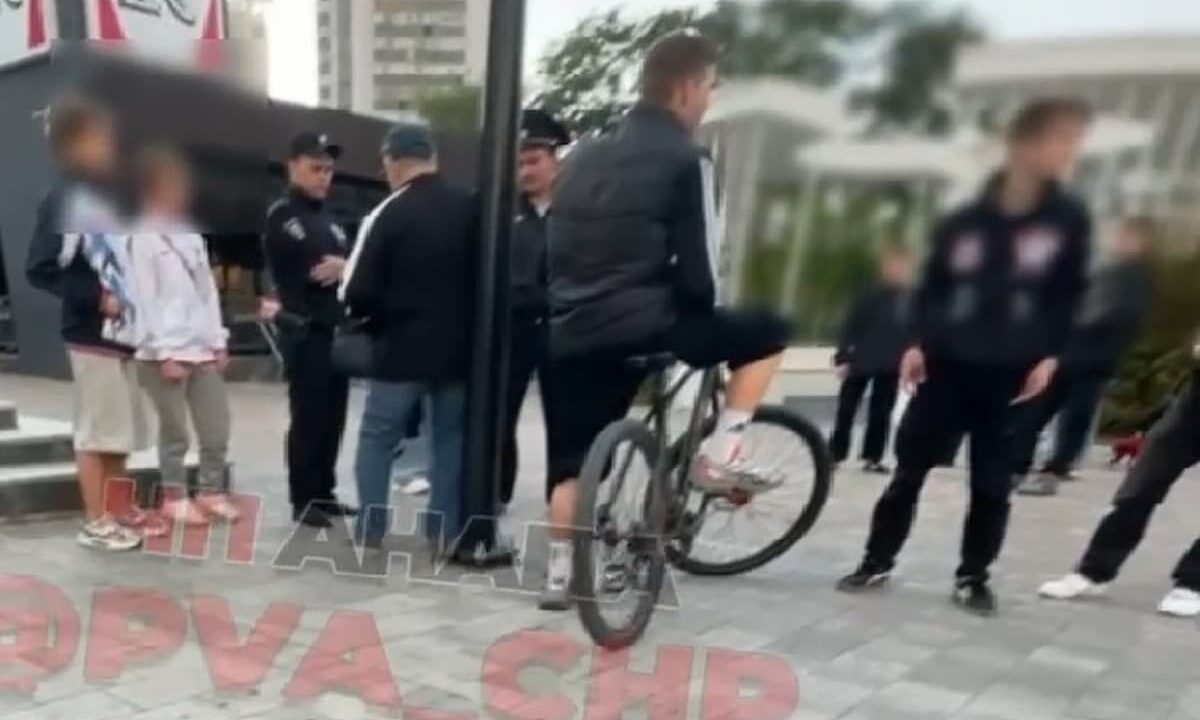 В Анапе задержали мужчину, угрожавшего подросткам игрушечным пистолетом