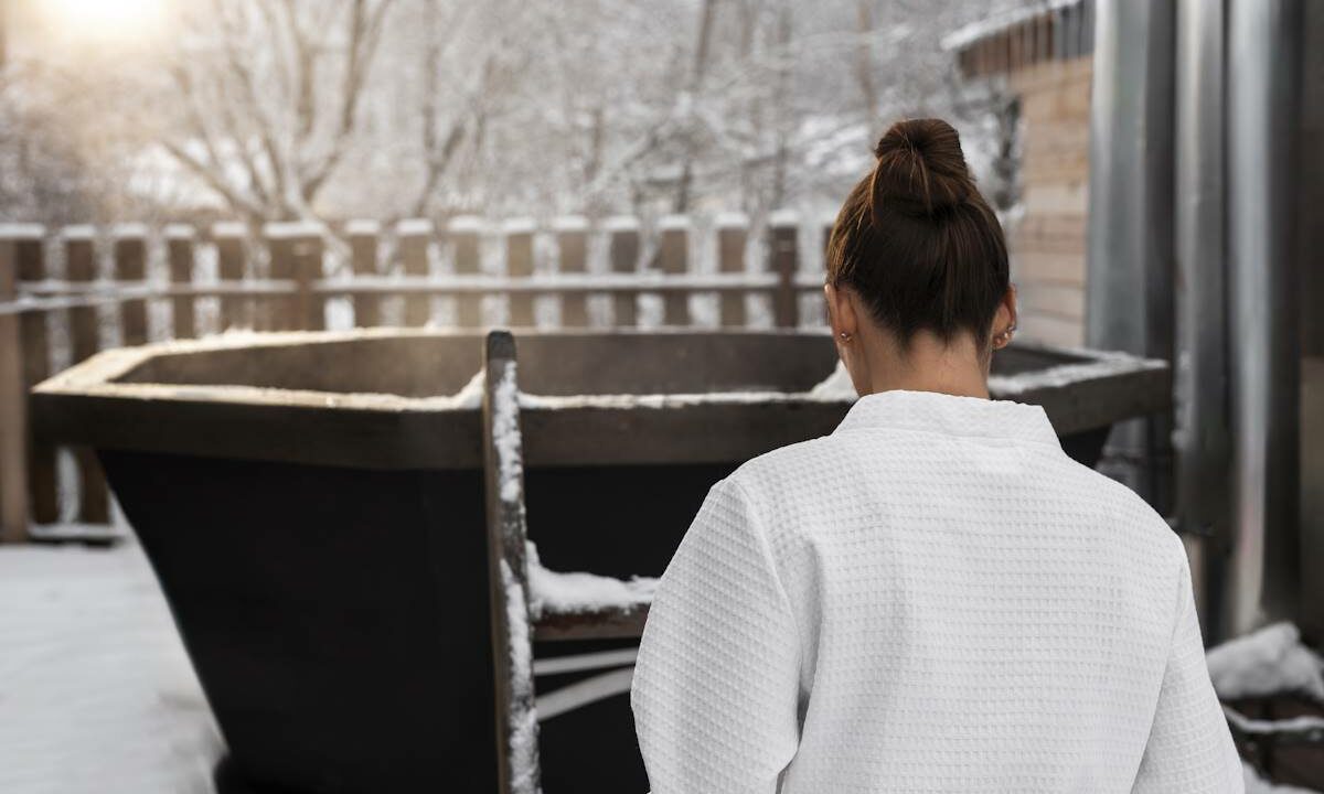 В Крымском районе определили три безопасных места для Крещенских купаний