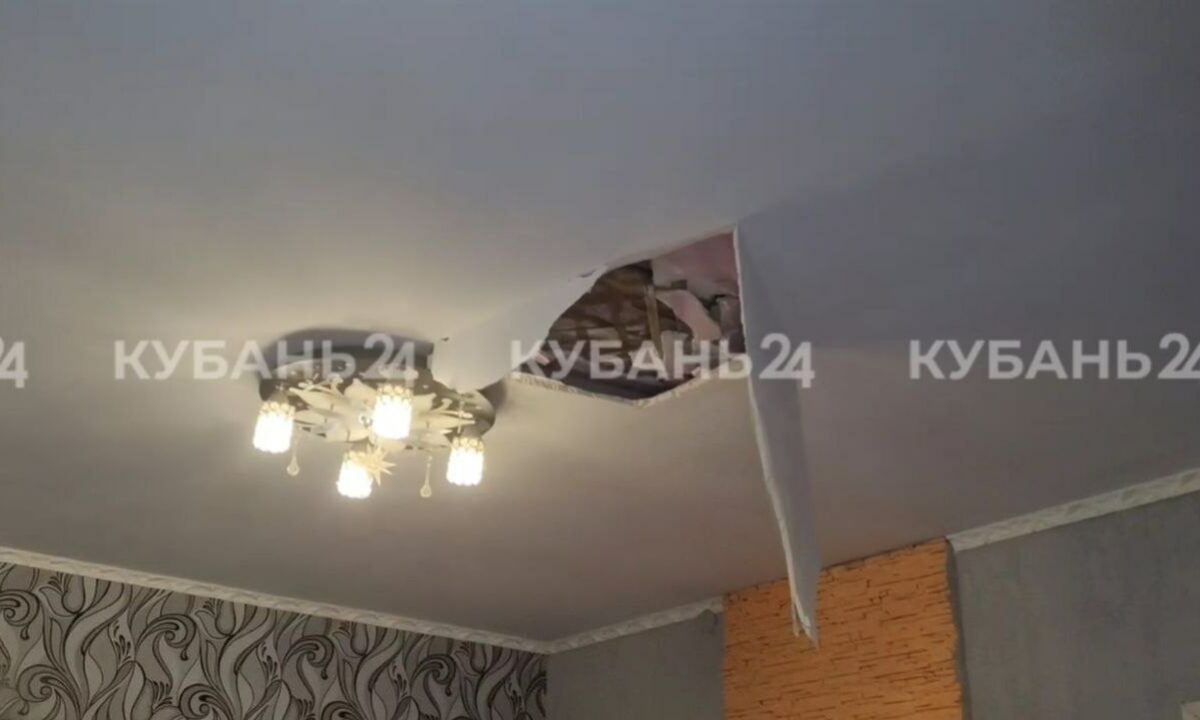 Обломки сбитых БПЛА повредили имущество по 13 адресам в Славянске-на-Кубани