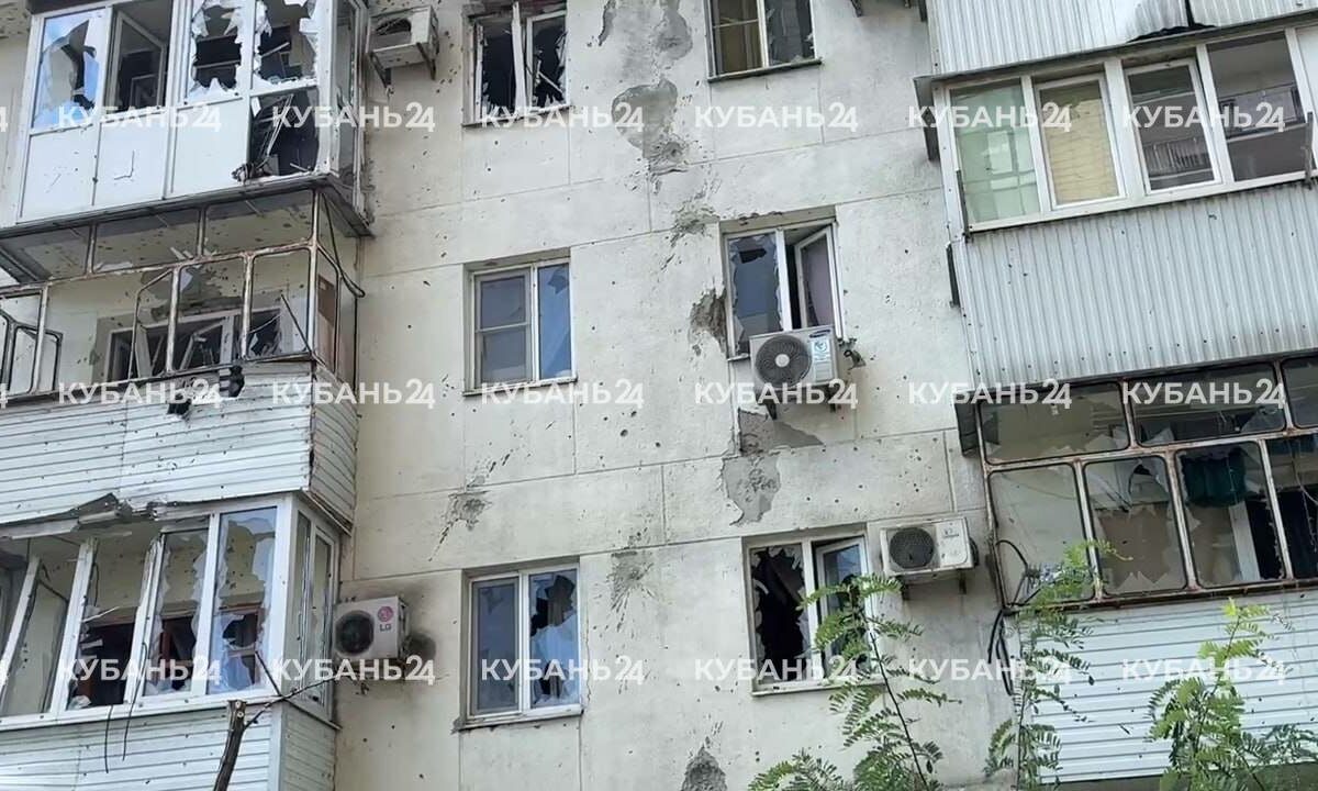 Поврежденные после атаки ВСУ дома в Новороссийске восстановят к концу октября