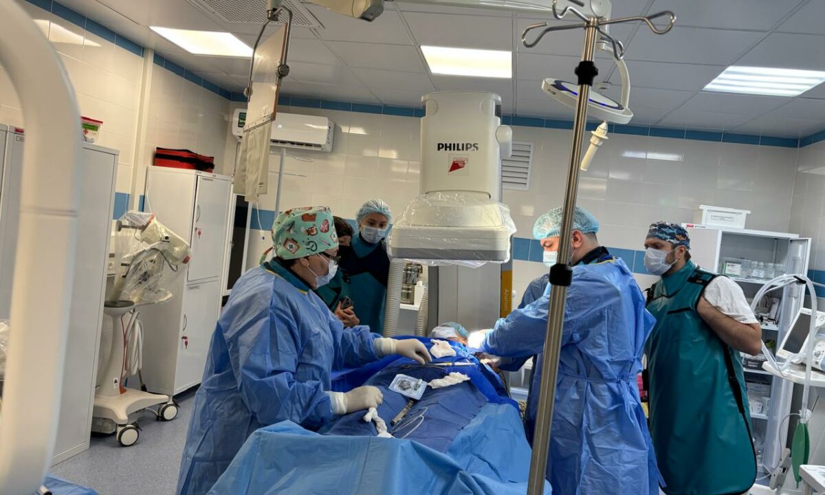 Первые операции по установке электрокардиостимуляторов выполнили в Кущевской ЦРБ