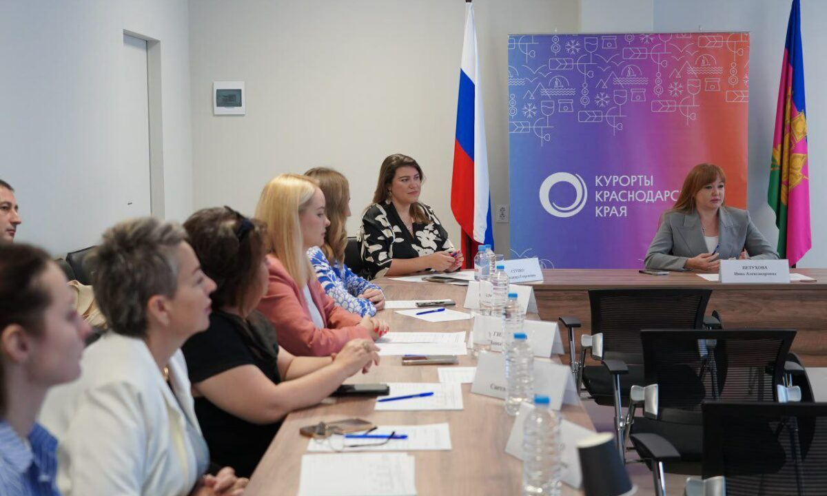 Обязательную аттестацию прошли около 470 экскурсоводов и гидов Кубани