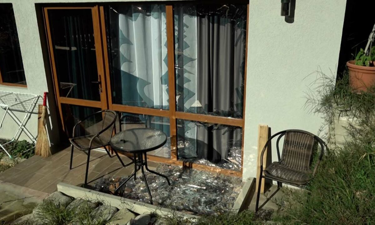 Осколки стекла при атаке БПЛА попали в голову жителю Туапсинского округа