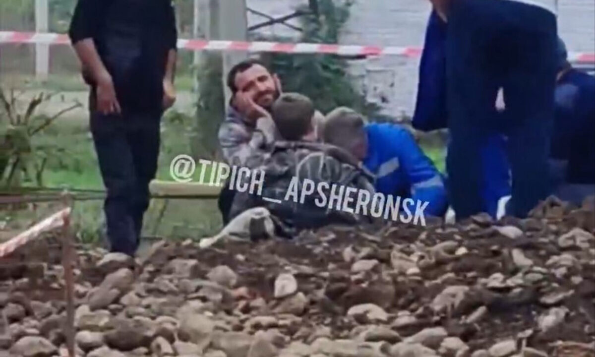 В Апшеронске мальчик провалился в строительную яму и просидел там всю ночь