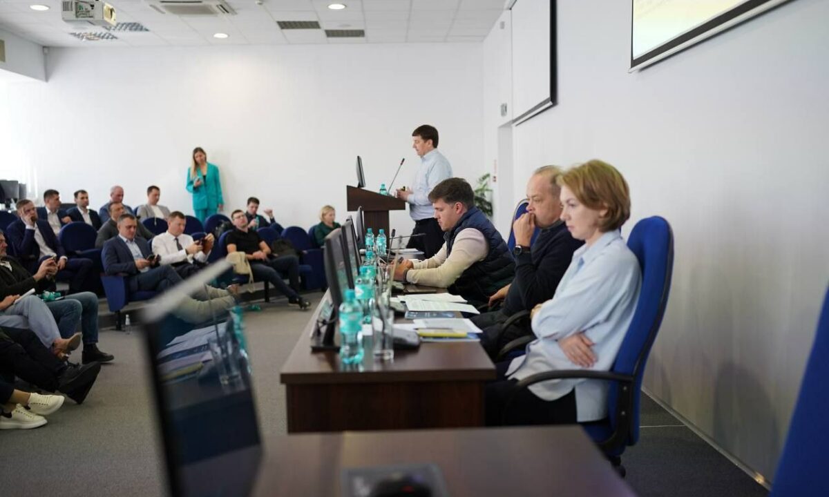 Оценку эффективности промышленной деятельности регионов обсудили в Геленджике