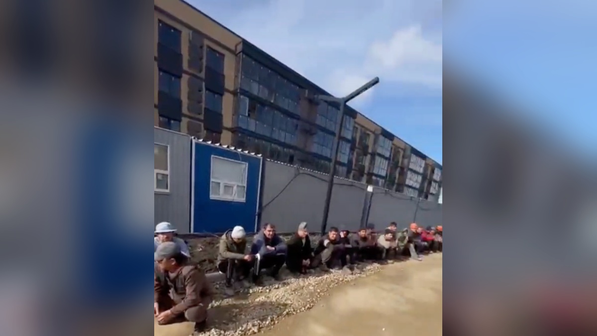 Полицейские обнаружили 28 нелегальных мигрантов на стройке под Краснодаром