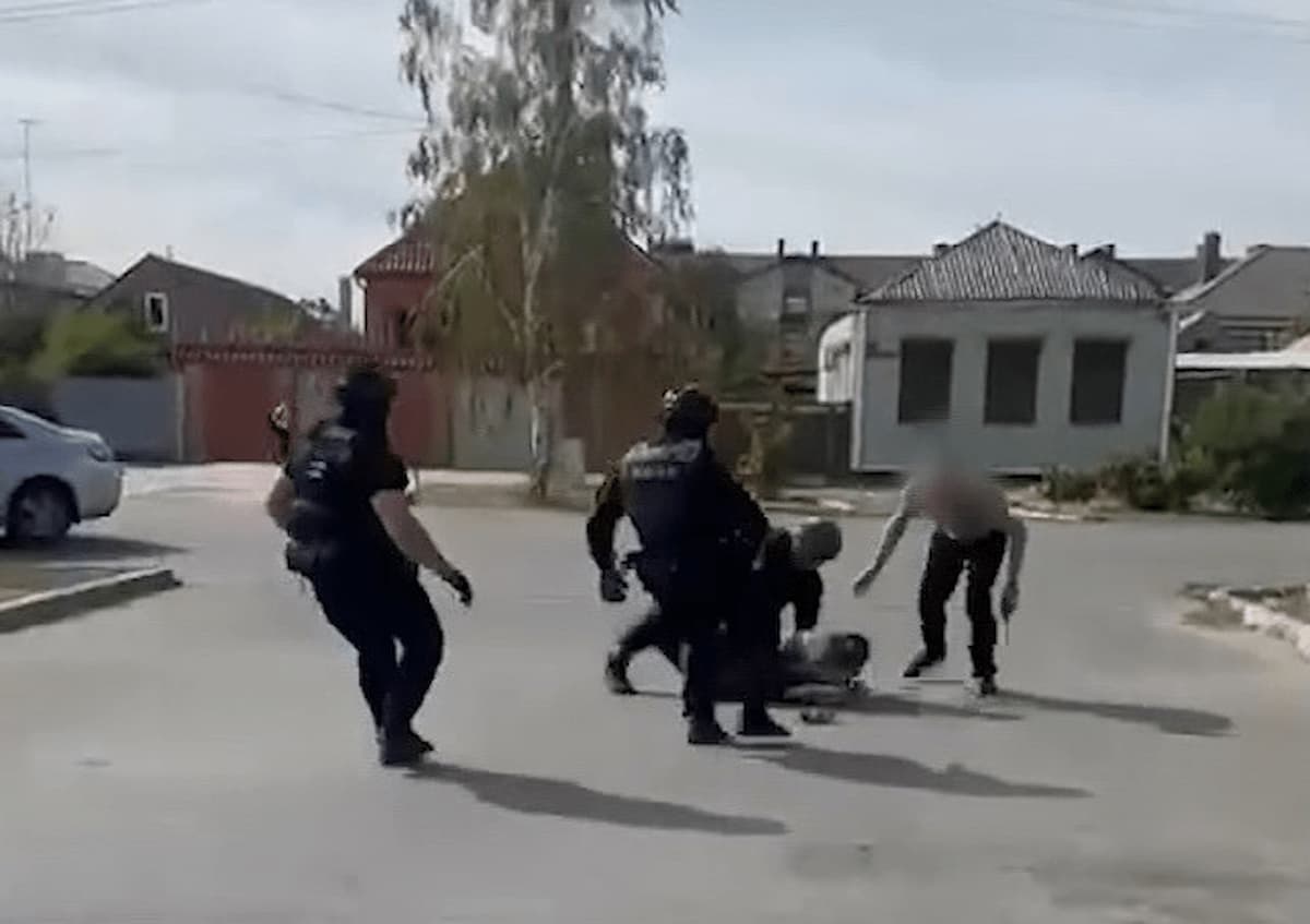 Подозреваемых в краже аккумуляторов для БПЛА задержали в Ростовской области