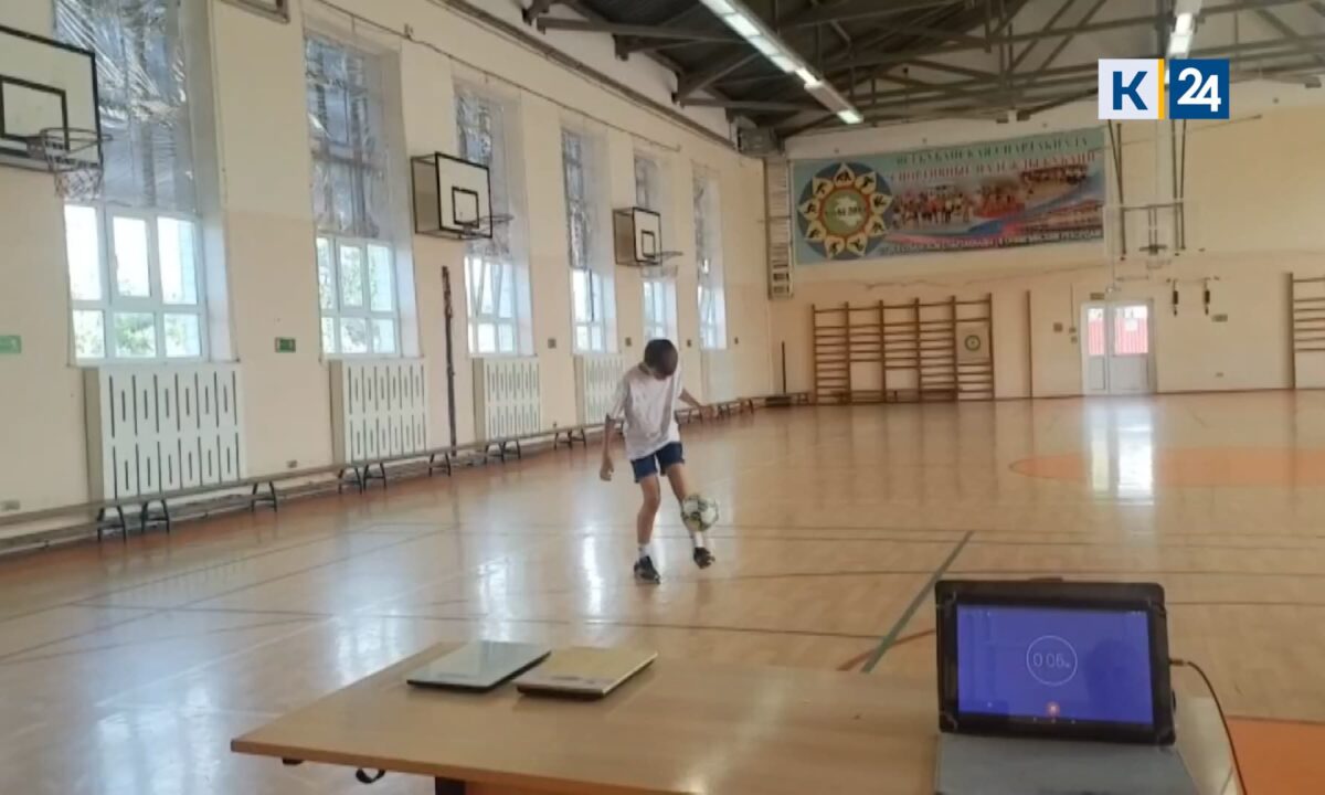 Поставивший рекорд по чеканке мяча мальчик на Кубани рассказал о тренировках