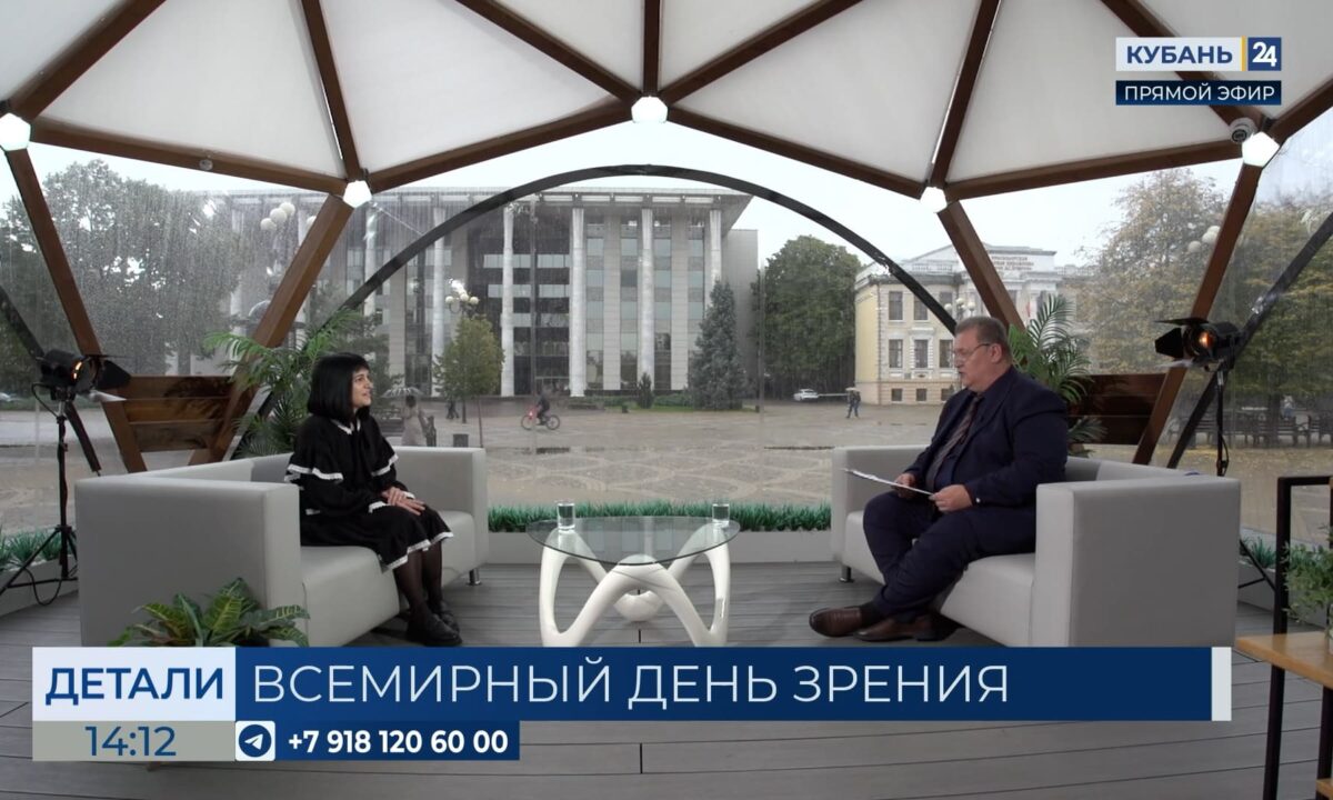 Элина Акопова: у зрения современных людей много врагов, но главный — гаджеты