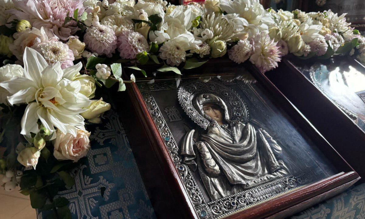 Кондратьев поздравил православных с праздником Покрова Пресвятой Богородицы