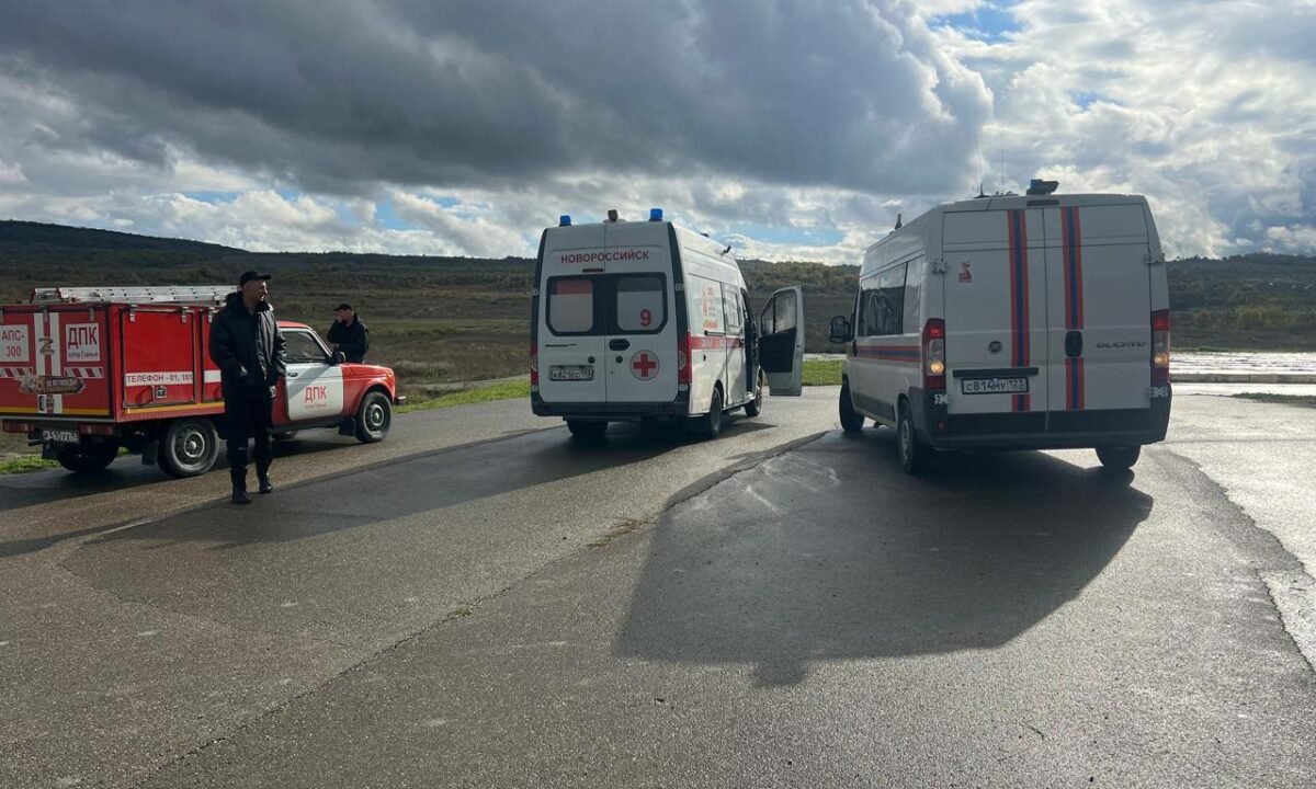 Авиабомбу времен войны нашли в 100 метрах от жилых домов в Новороссийске