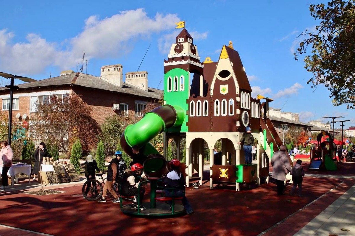 Сквер благоустроили по нацпроекту в Гулькевичском районе