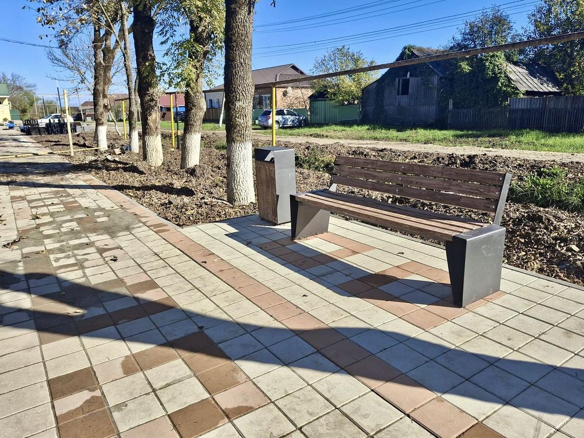 В Горячем Ключе благоустроили сквер по нацпроекту