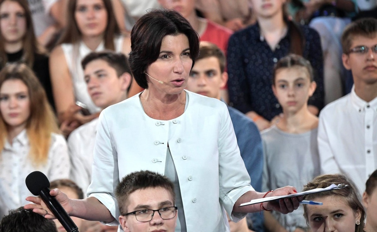 Путин присвоил Зейналовой ранг чрезвычайного и полномочного посла на Маврикии